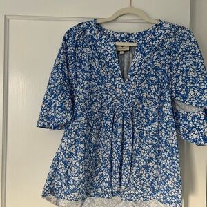 Tuckernuck Blue Floral Blouse - Relaxed Women's Top